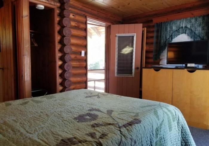 Seven Dwarfs Motel & Cabins Озеро Джордж Экстерьер фото