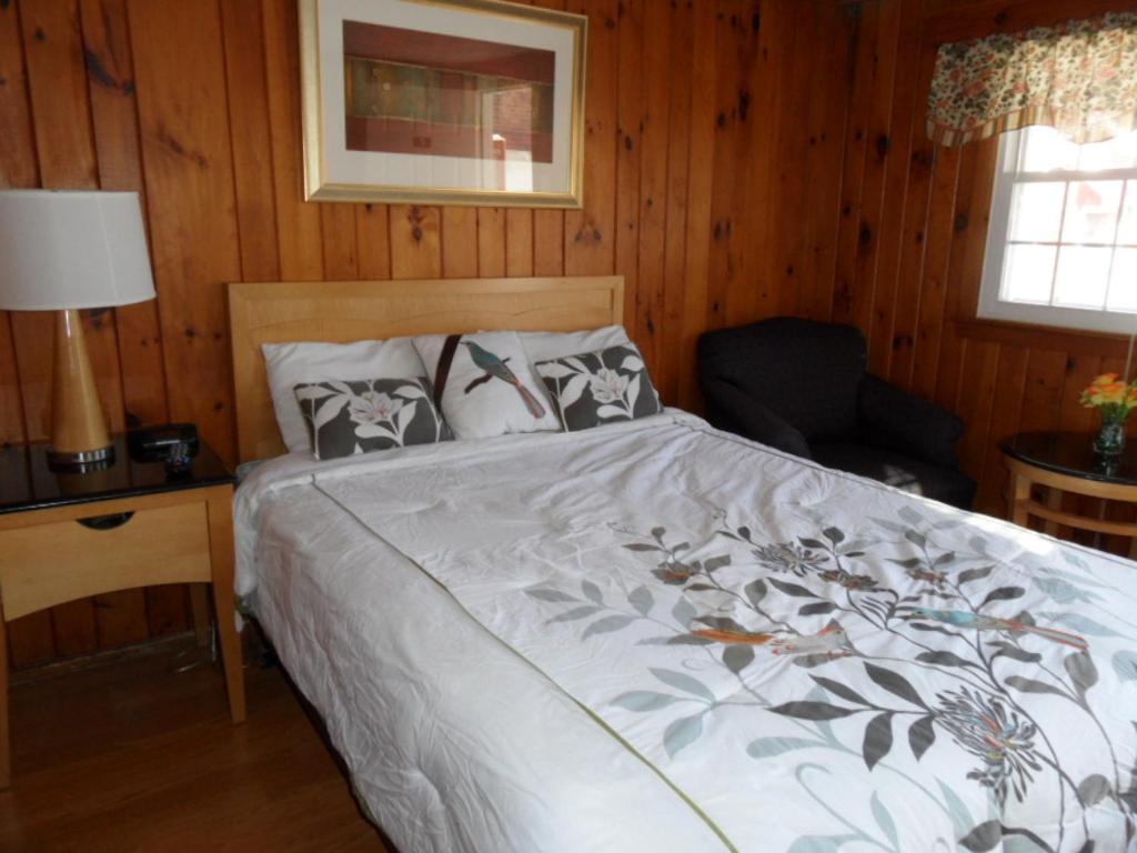 Seven Dwarfs Motel & Cabins Озеро Джордж Номер фото